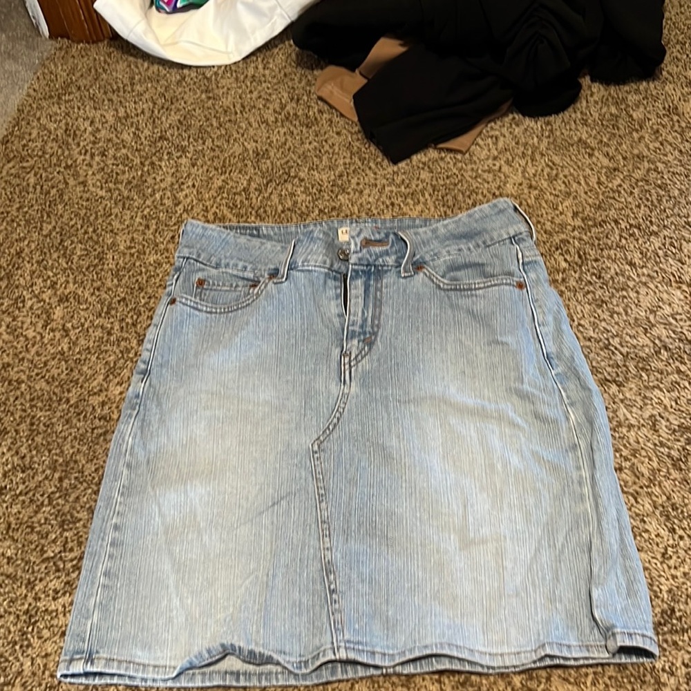 Woman’s Levi Jean Skirt.